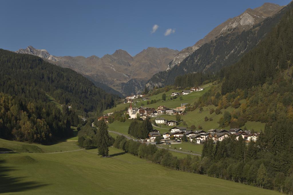 Hotel Schoelzhorn Superior Racines Exterior foto