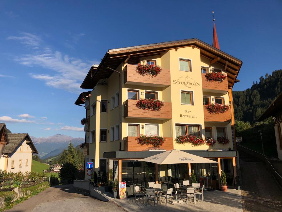 Hotel Schoelzhorn Superior Racines Exterior foto