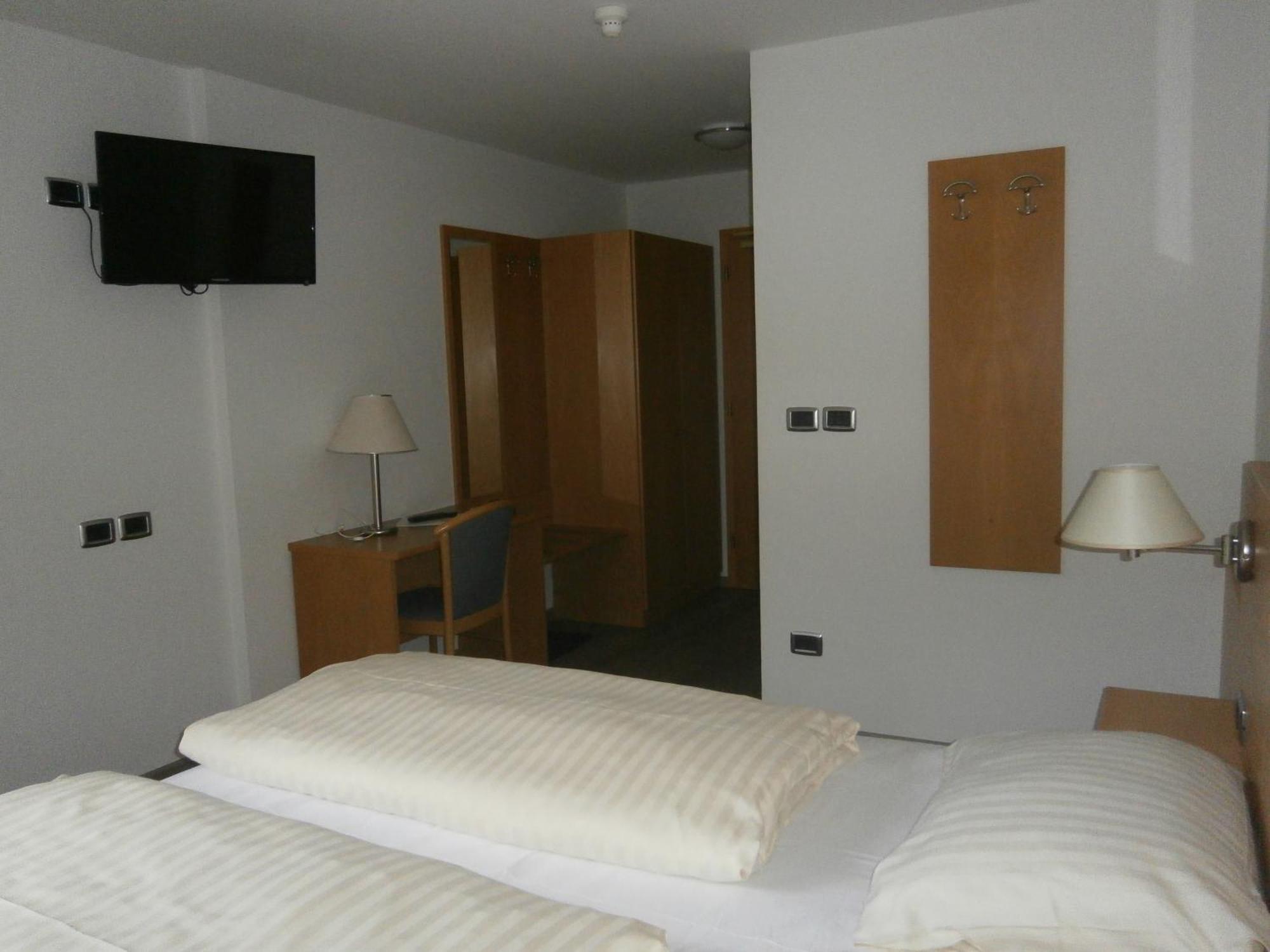 Hotel Schoelzhorn Superior Racines Habitación foto